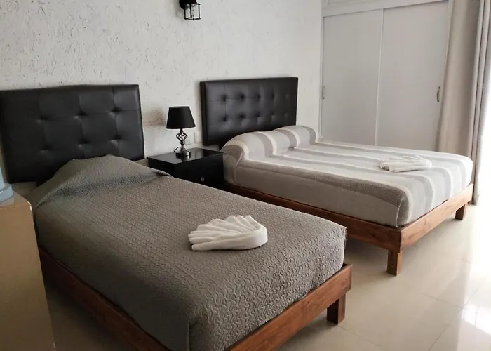 Hotel Dos Mundos, Isla 3*