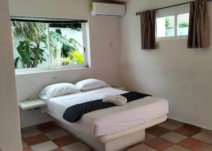 Dos Mundos, Isla Hotel 3*